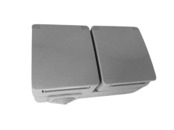 48867 CCZ:  Dve bezpe�nostn� uzem�ovacie z�suvky (French type), �ed�